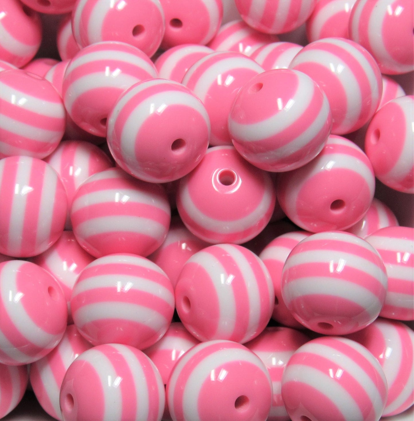 20mm Light Hot Pink Striped Bubblegum Beads, Chunky Beads, Resin Striped Gumball Beads, Chunky Necklace Supply, Bubble Gum Beads
