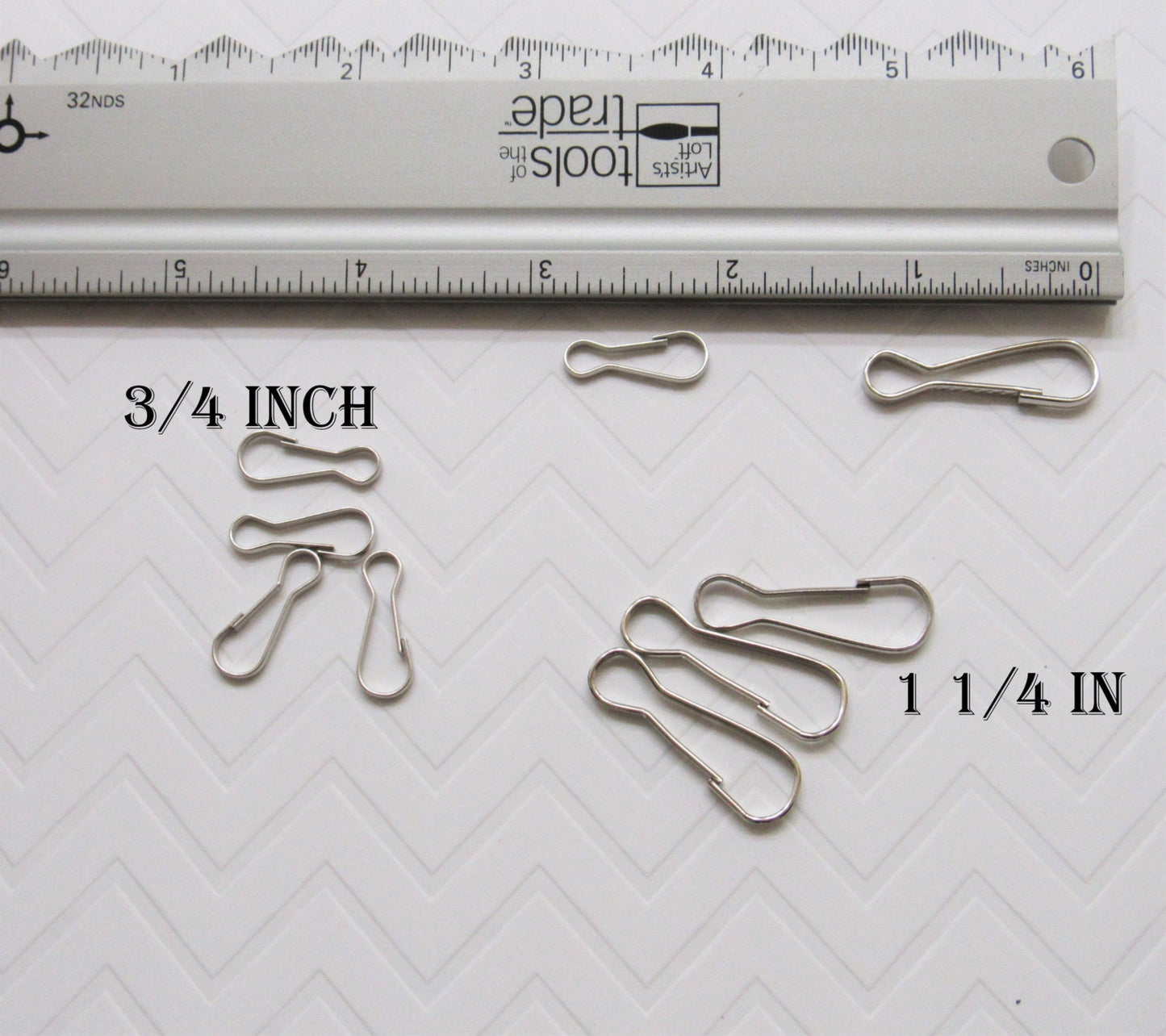 25 Silver Lanyard clips, zipper pulls, back pack pulls, Snap clasps findings, lanyard clip, zipper pull clasps, 1.25 in X .50 in.