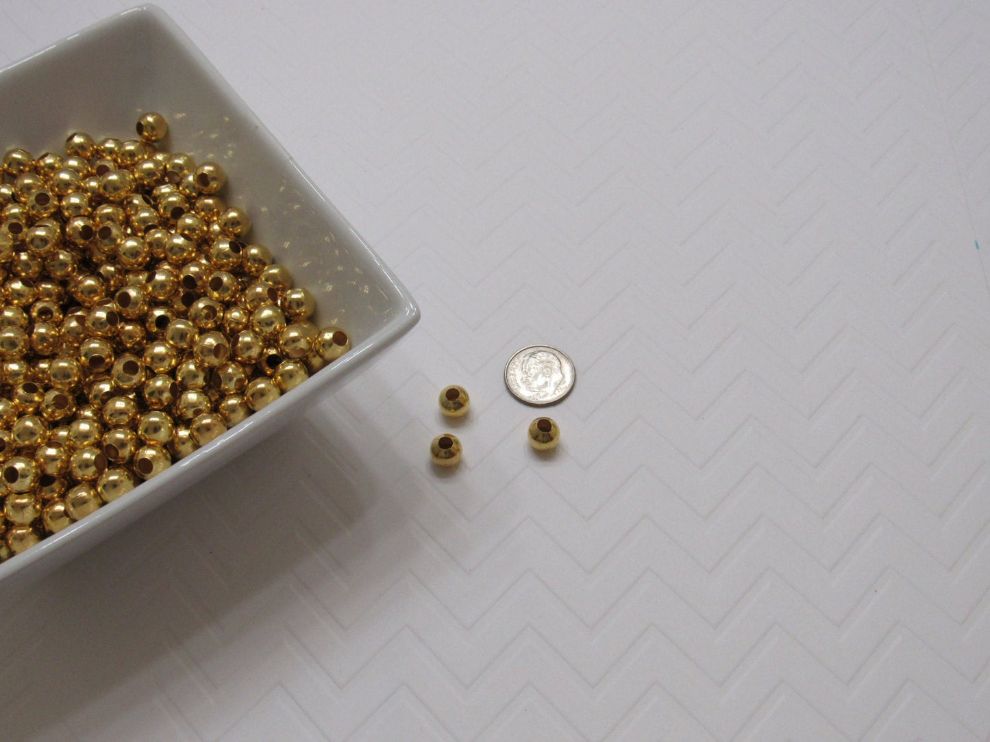 8mm Shinny Gold Spacer Beads, 5mm Hole, Gold Bubblegum Spacer Beads, Chunky Gold Spacer Beads, Gold Bubblegum Bead Spacer Bead,Metal Bead